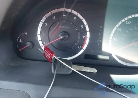 2010 Honda Accord 3.5 Ex-L из США, поврежденный, VIN 5KBCP3F82AB008404